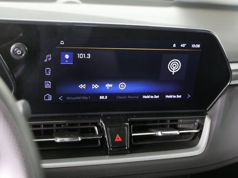 Used 2025 Chevrolet TrailBlazer LT image 17