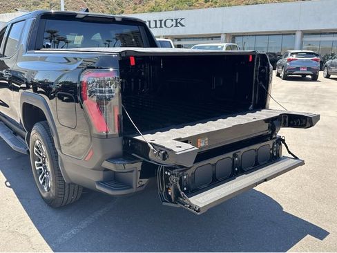 New 2026 GMC Sierra EV Elevation AWD/4WD image 31