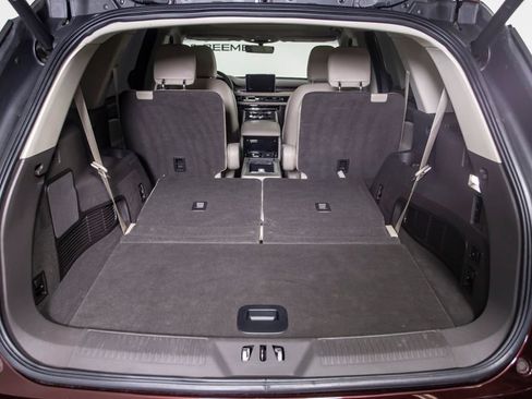 Used 2022 Lincoln Aviator Reserve w/ Equipment Group 201A AWD/4WD image 8