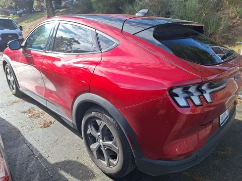 Used 2023 Ford Mustang Mach-E Select w/ Comfort Package Lite image 4