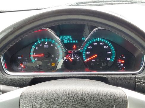 Used 2013 Chevrolet Traverse LT w/ LPO, 'HIT The Road' Package image 21