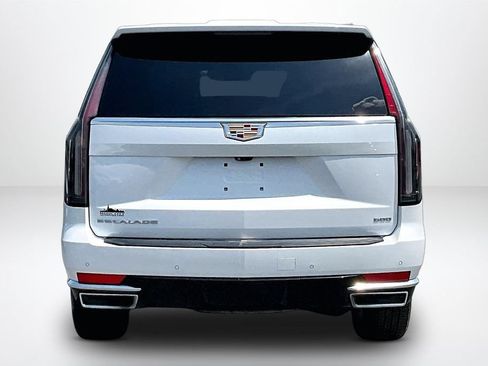 Used 2024 Cadillac Escalade ESV Premium Luxury AWD/4WD image 7