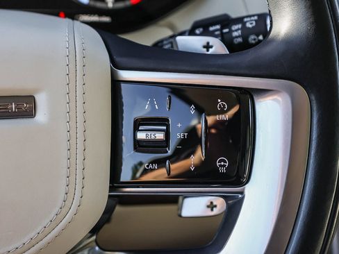 Certified 2023 Land Rover Range Rover SE AWD/4WD image 34