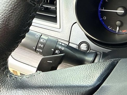 Used 2017 Subaru Legacy 2.5i Limited AWD/4WD image 41