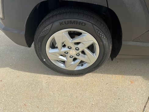 New 2026 Hyundai Kona SE FWD image 18