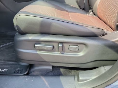 Certified 2026 Honda Ridgeline Black Edition image 16