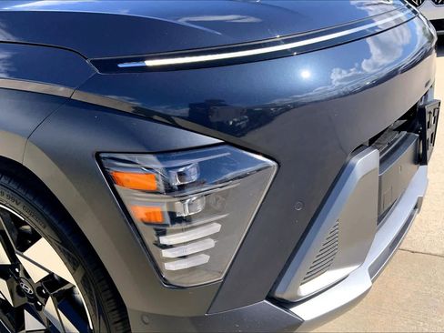 Used 2024 Hyundai Kona Limited FWD image 27
