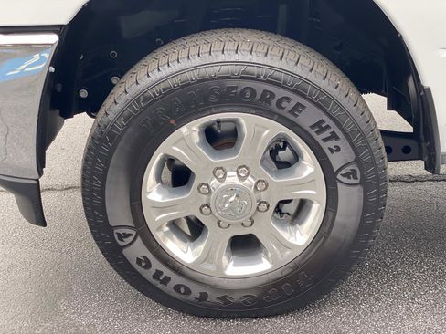 Used 2025 RAM 2500 Big Horn image 13