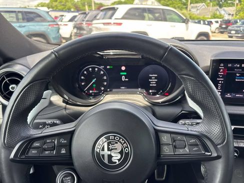 Used 2024 Alfa Romeo Tonale Veloce AWD/4WD image 31