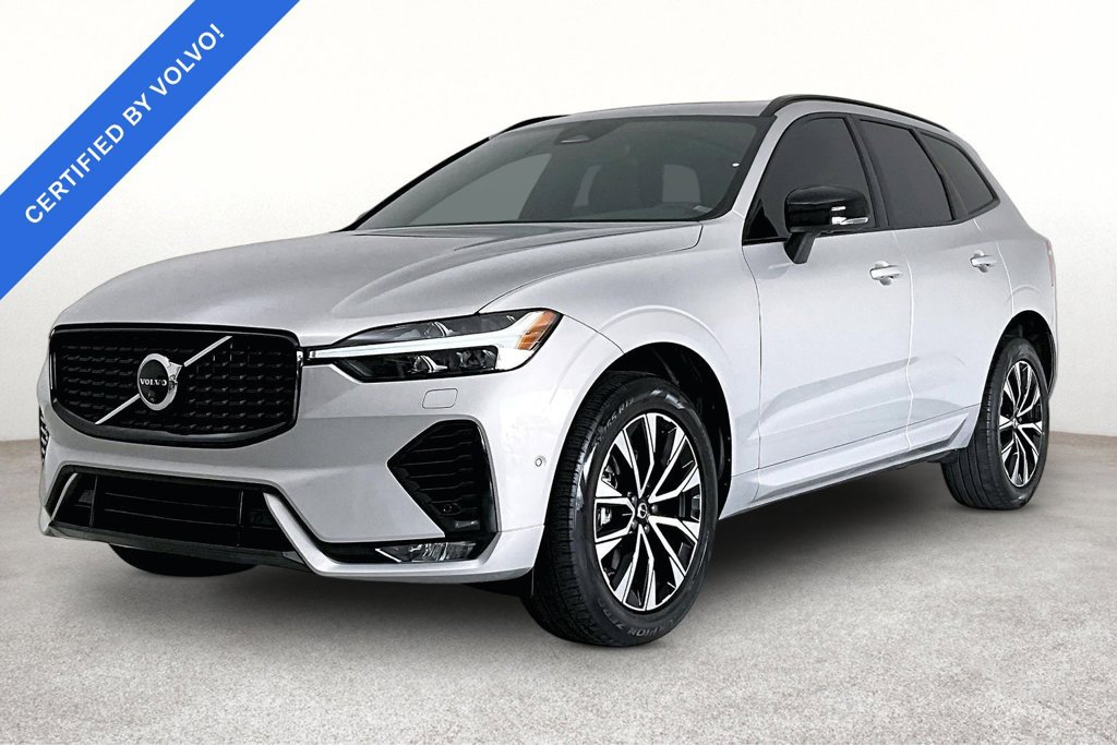 Used 2025 Volvo XC60 B5 Plus AWD/4WD image 14
