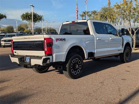Used 2025 Ford F250 Platinum w/ FX4 Off-Road Package image 6