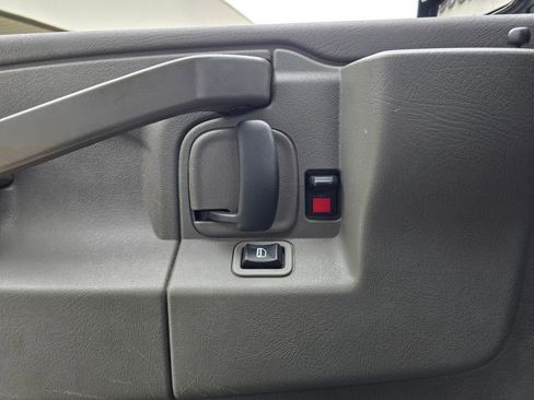 Used 2022 Chevrolet Express 3500 w/ Power Convenience Package image 29