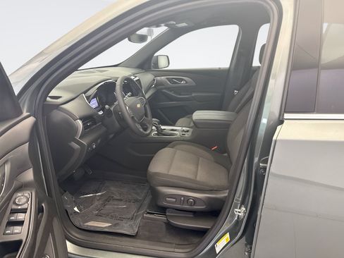 Used 2022 Chevrolet Traverse LT AWD/4WD image 10