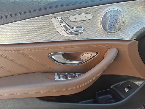 Used 2018 Mercedes-Benz E 43 AMG 4MATIC Sedan image 9