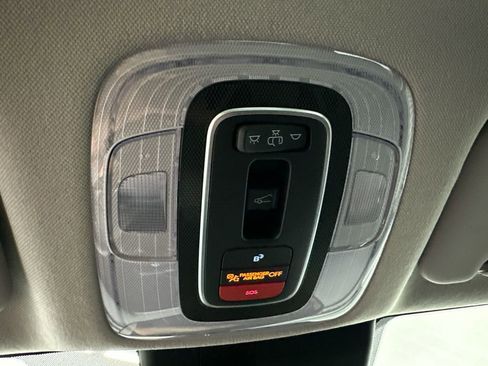 Used 2023 Hyundai Elantra Limited w/ Cargo Package FWD image 32