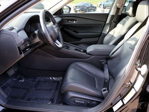 Used 2024 Honda Accord Touring image 17