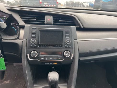 Used 2020 Honda Civic LX image 17