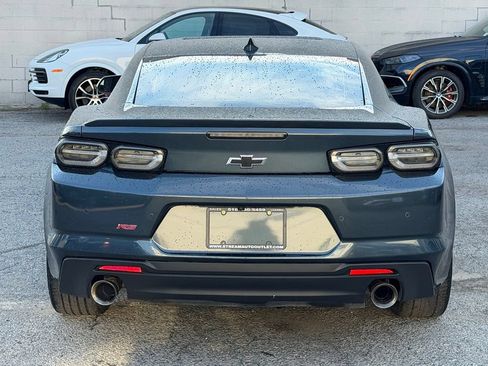 Used 2022 Chevrolet Camaro LT w/ RS Package RWD image 5