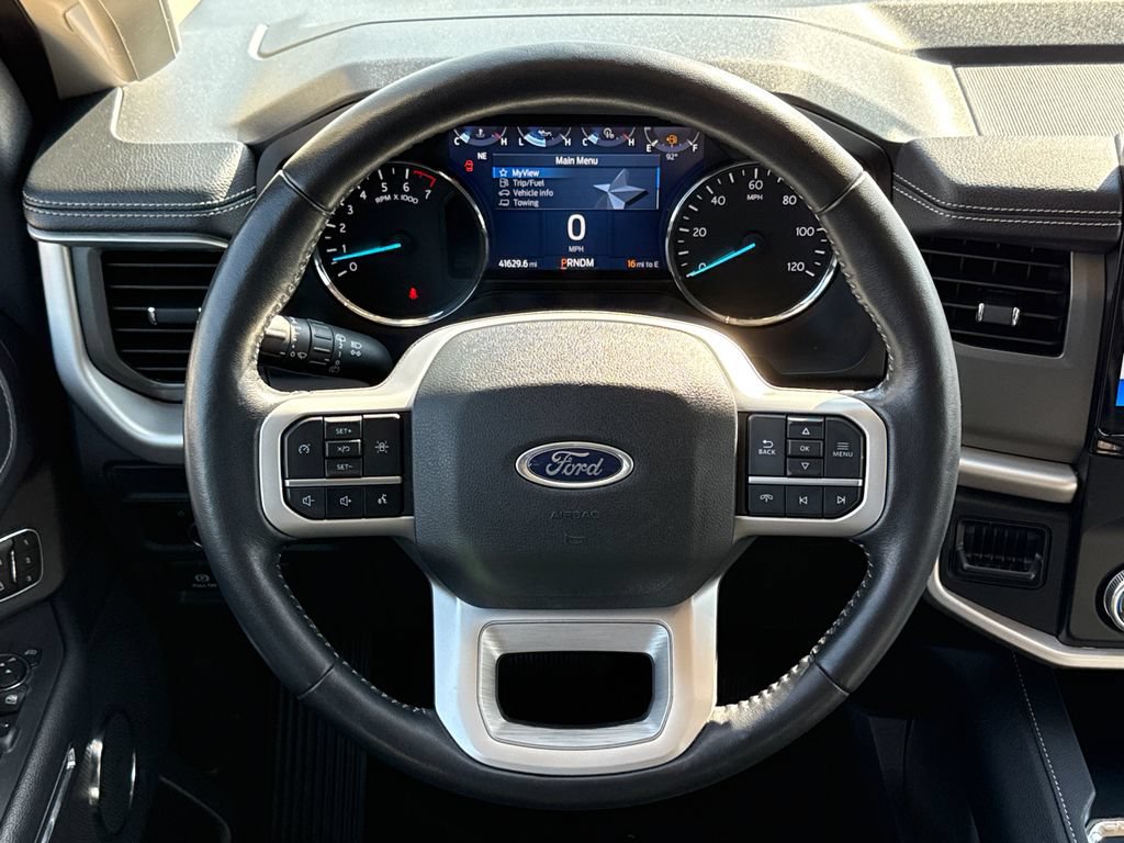 Used 2023 Ford Expedition XLT AWD/4WD image 13