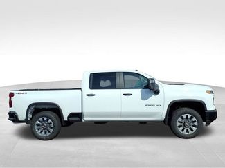 New 2026 Chevrolet Silverado 2500 Custom w/ Custom Value Package video 2