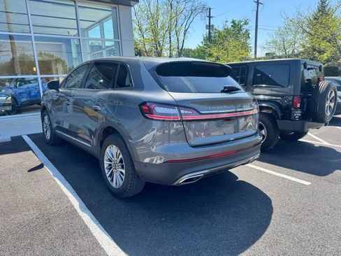 Used 2022 Lincoln Nautilus Reserve AWD/4WD image 4