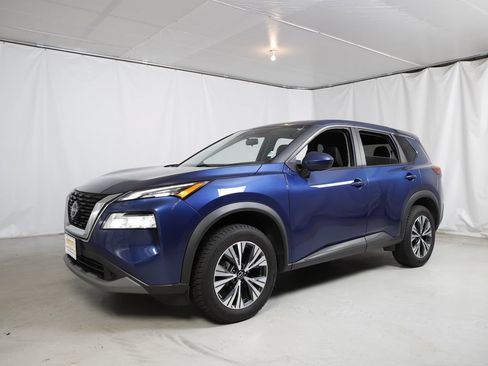 Used 2023 Nissan Rogue SV AWD/4WD image 21