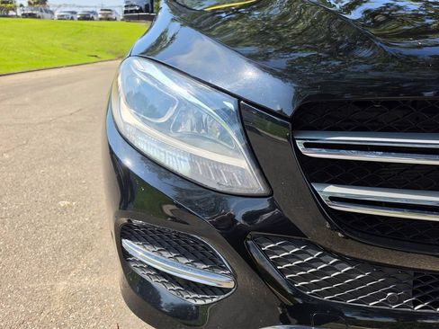 Used 2019 Mercedes-Benz GLE 400 4MATIC image 10