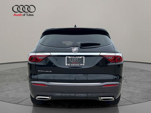 Used 2023 Buick Enclave Essence FWD image 6