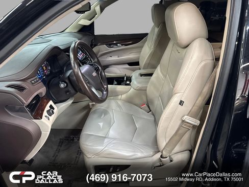 Used 2016 Cadillac Escalade Luxury RWD image 21