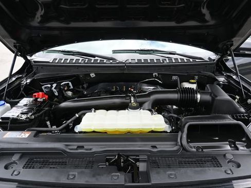 Used 2024 Ford Expedition Limited image 22