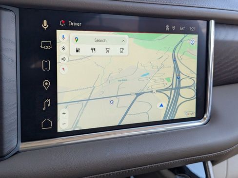 Used 2023 GMC Yukon Denali w/ Advanced Technology Package image 16