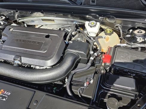 Used 2023 Buick Envision Preferred FWD image 21