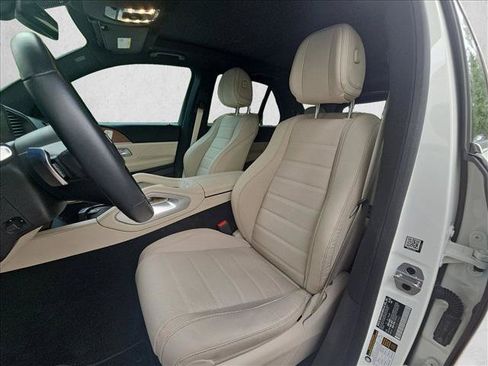 Used 2024 Mercedes-Benz GLE 450 4MATIC image 16