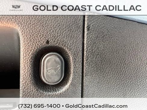 Used 2016 Cadillac Escalade ESV Premium AWD/4WD image 17