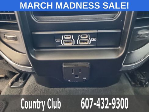 Used 2024 RAM 1500 Laramie image 26