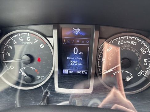 Used 2018 Toyota Tacoma TRD Pro image 11