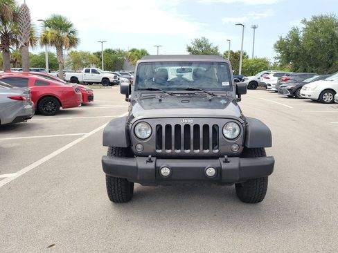 Used 2017 Jeep Wrangler Unlimited Sport w/ Quick Order Package 23S AWD/4WD image 2