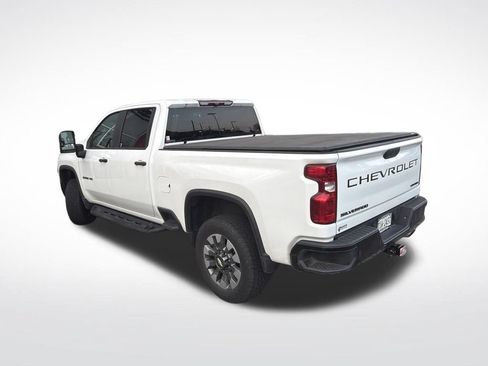 Used 2024 Chevrolet Silverado 2500 Custom w/ Custom Value Package AWD/4WD image 3