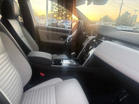 Used 2022 Land Rover Discovery Sport S R-Dynamic AWD/4WD image 4
