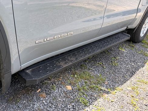 Used 2024 GMC Sierra 1500 Pro w/ Pro Value Package AWD/4WD image 6