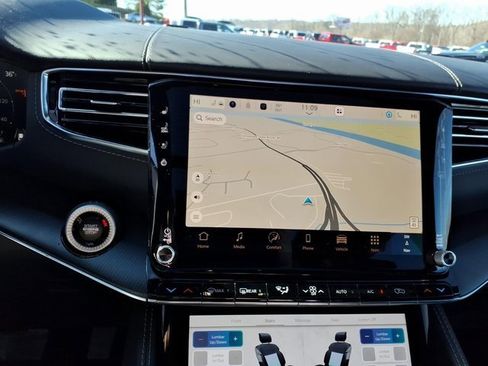 New 2026 Jeep Grand Wagoneer Summit image 16