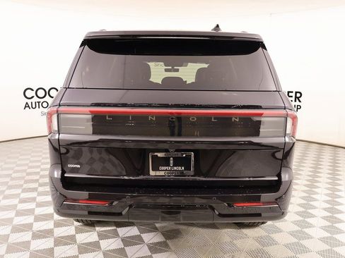 New 2025 Lincoln Navigator Reserve w/ Jet Appearance Package image 23