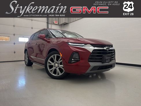 Used 2019 Chevrolet Blazer Premier w/ Sun and Wheels Package AWD/4WD image 1