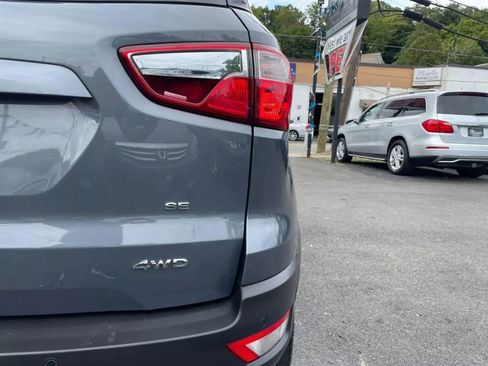 Used 2018 Ford EcoSport SE w/ SE Convenience Package image 12