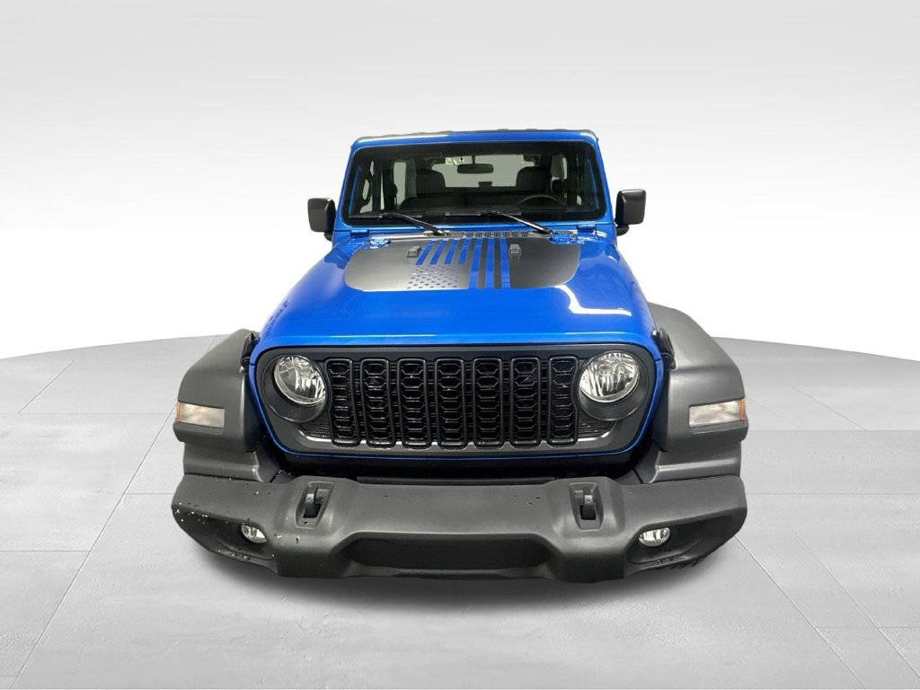 Used 2026 Jeep Wrangler Sport AWD/4WD image 6