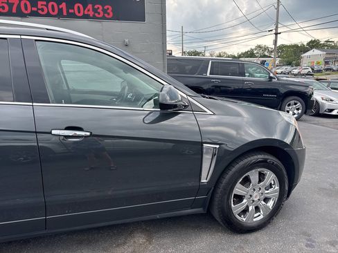 Used 2016 Cadillac SRX Luxury w/ Driver Awareness Package image 13