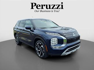 Used 2024 Mitsubishi Outlander SE AWD/4WD video 1