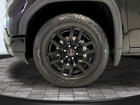 Used 2024 GMC Sierra 1500 Elevation AWD/4WD image 36
