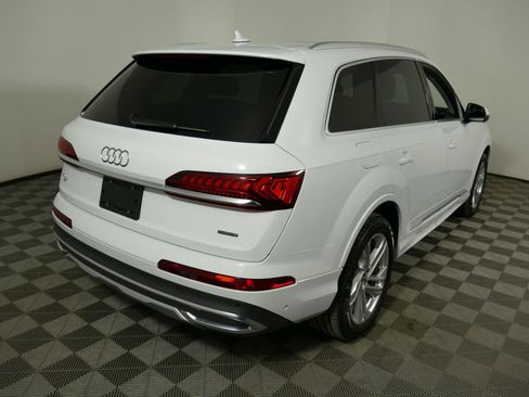 Used 2023 Audi Q7 3.0T Premium Plus w/ Premium Plus Package image 32