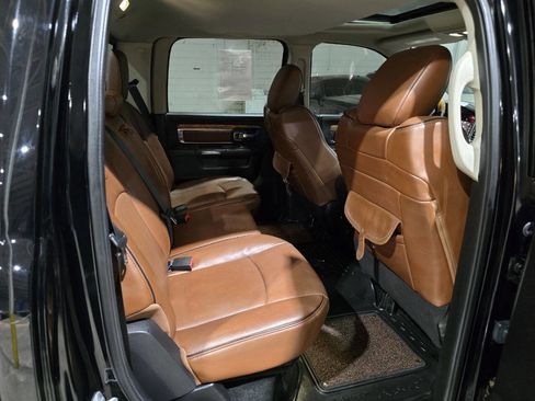 Used 2014 RAM 1500 Laramie Longhorn w/ Convenience Group image 37